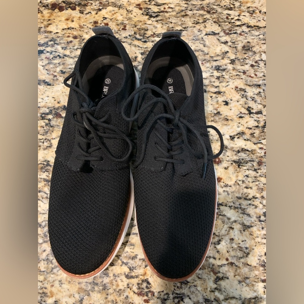 Bruno Marc Men’s Oxford Sneakers Size 10 1/2